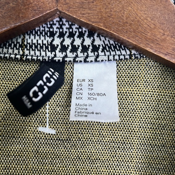 H&M - Tweed Black And White Green Stripe 2 Button Snap Long Blazer Size XS - Picture 10 of 14